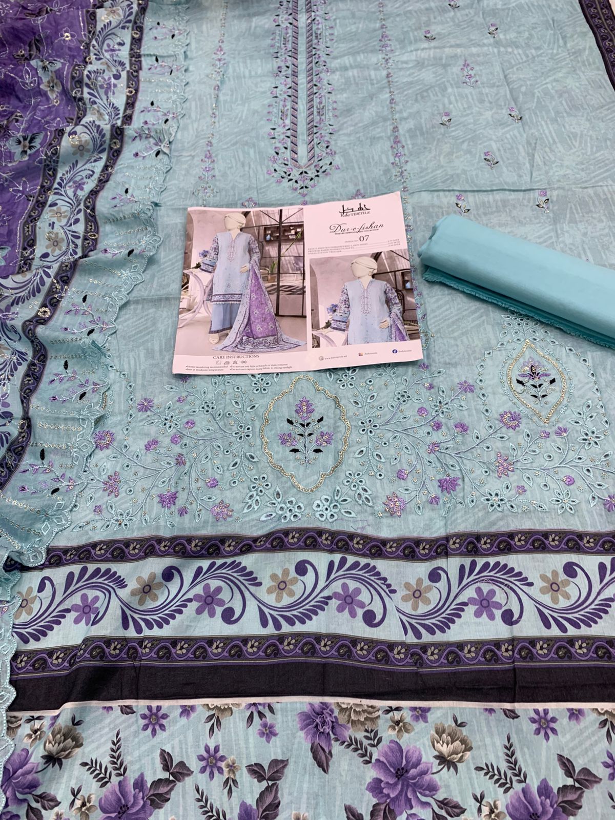 HAFIZ TEXTILE DUR E FISHAN EMB LAWN 3PC